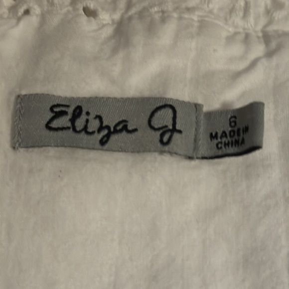 Eliza J white eyelet fit and flare above the knee cotton sleeveless dress Sz 6 - Picture 6 of 9